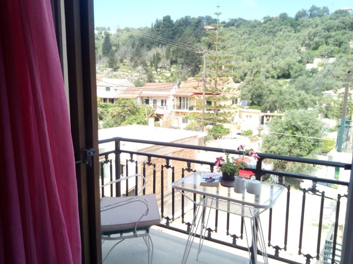 Soustas Apartments Longos  Экстерьер фото