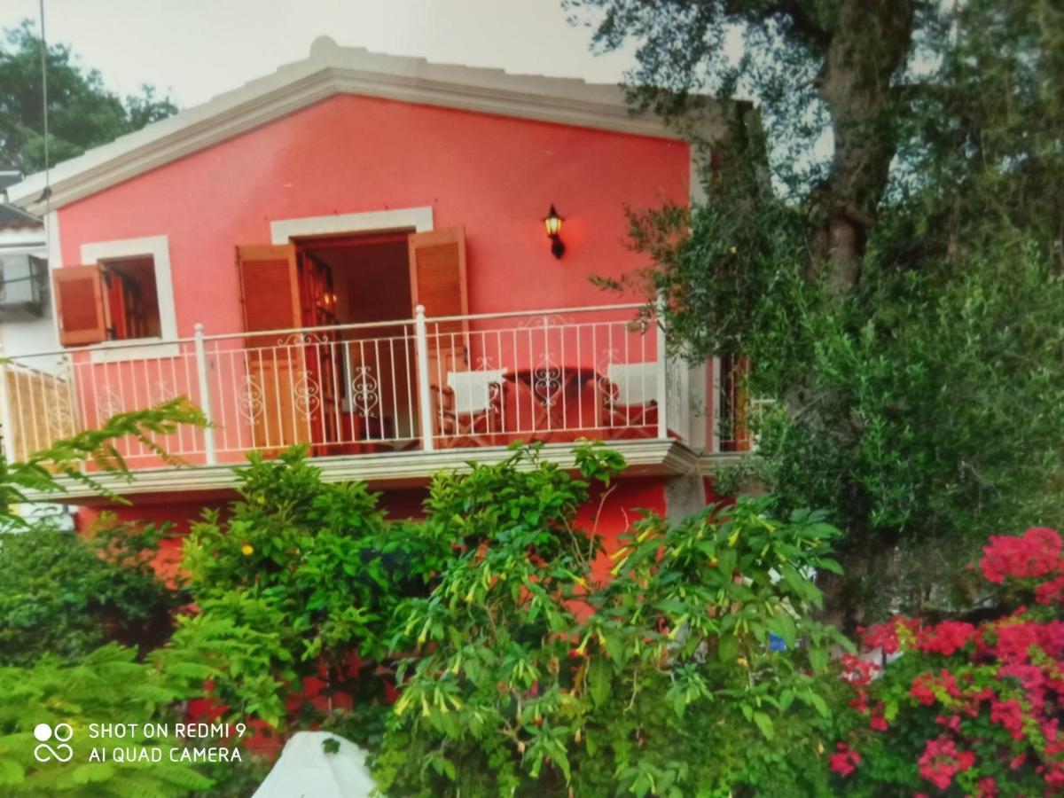 Soustas Apartments Longos  Экстерьер фото